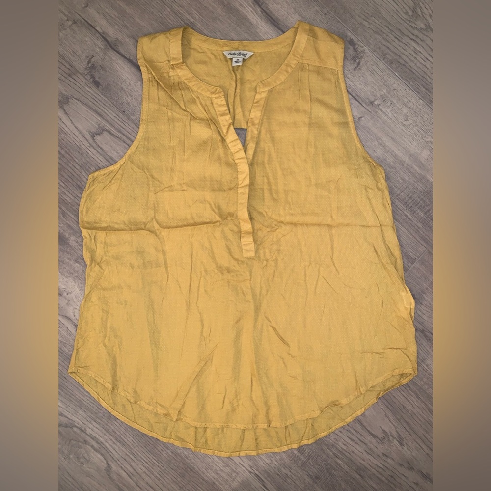 Gently used Lucky Brand sleeveless size Medium golden yellow color